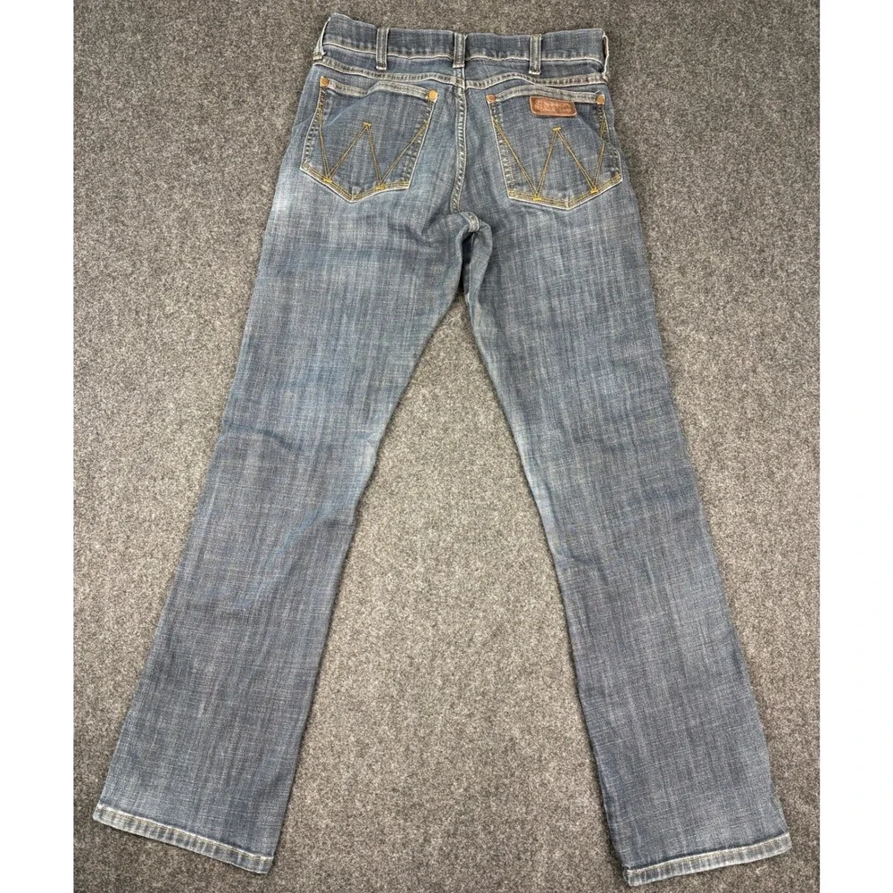 Wrangler Retro Slim Boot Jeans Mens 30x34 Blue Medium Wash Stretch 77MWZDX
